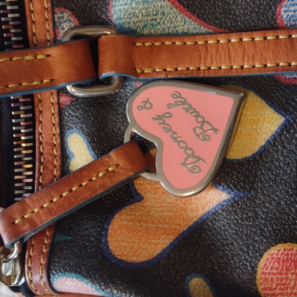 Two fun small purses - Picture 5 of 10